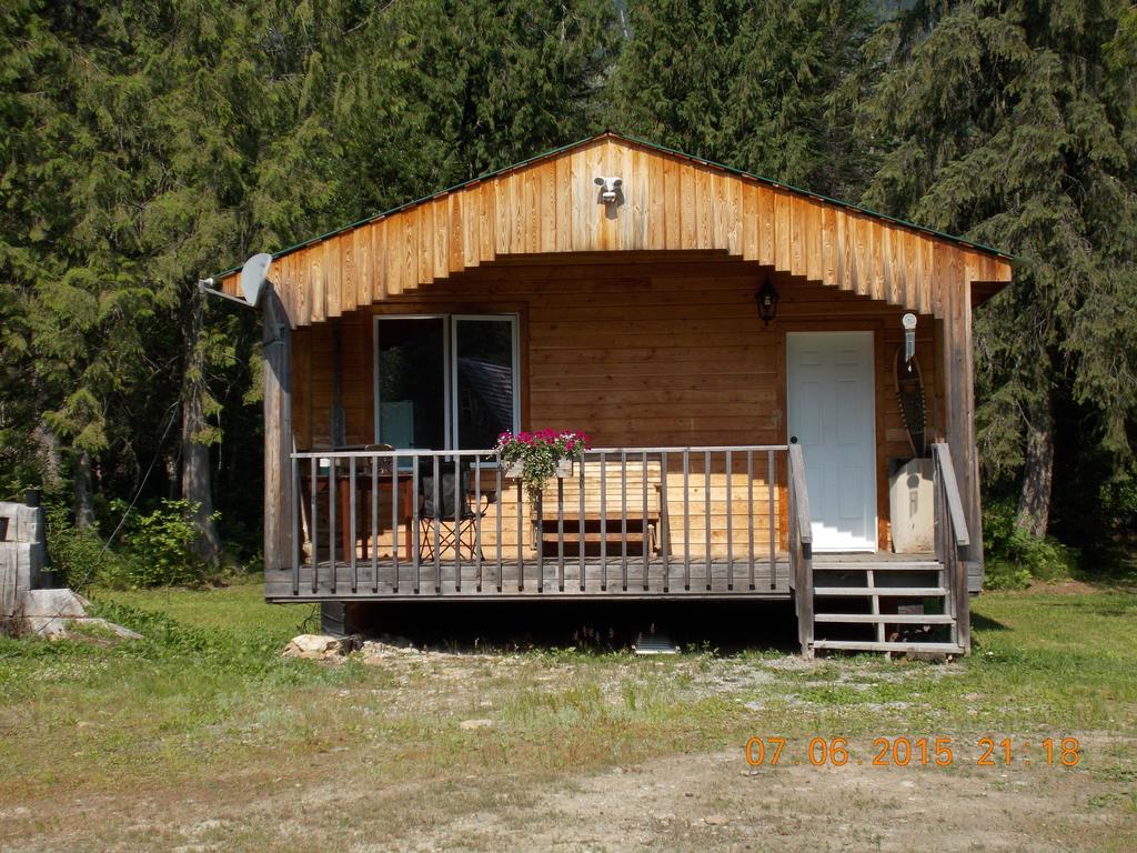 ホテル Bone Creek Wilderness Retreat ブルーリバー 部屋 写真